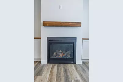 1660 Squirrel Way, New Richmond, WI 54017 - Photo 12