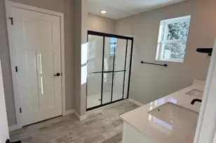 21905 Sawyer Ln, Rogers, MN 55374 - Photo 8