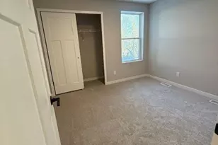 21905 Sawyer Ln, Rogers, MN 55374 - Photo 10