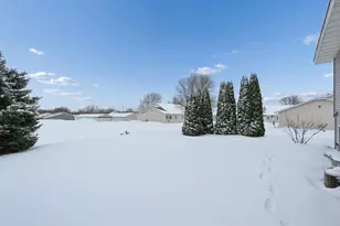 384 Cedar St, Baldwin, WI 54002 - Photo 4