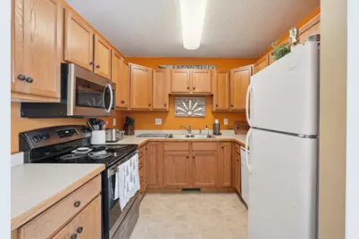 384 Cedar Street, Baldwin, WI 54002 - Photo 10