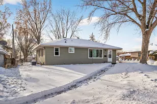 5007 65th Ave N, Brooklyn Center, MN 55429 - Photo 2