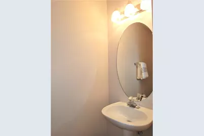 9204 Holly Lane N #403, Maple Grove, MN 55311 - Photo 14