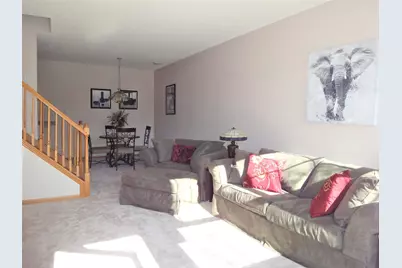 9204 Holly Lane N #403, Maple Grove, MN 55311 - Photo 4