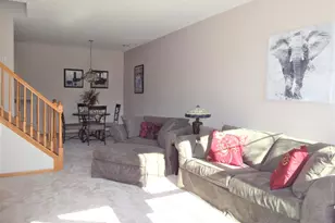 9204 Holly Ln N, Maple Grove, MN 55311 - Photo 4