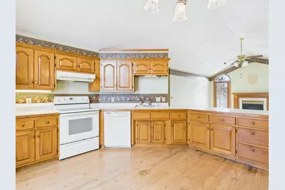 4757 Rush Lake Road, Rush City, MN 55069 - Photo 6