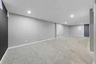 1402 4th St SW, Austin, MN 55912 - Photo 20