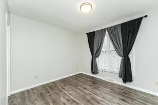 712 Memorial Dr, Spring Valley, MN 55975 - Photo 12