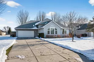 2193 Grafton Ave N, Oakdale, MN 55128 - Photo 1