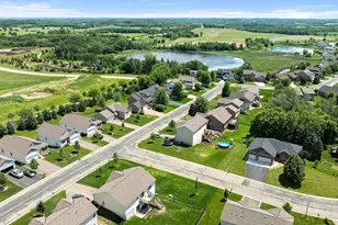 256 16th Ave SE, Lonsdale, MN 55046 - Photo 2