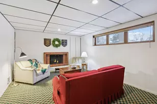 3420 Maplewood Dr, Saint Anthony, MN 55418 - Photo 32