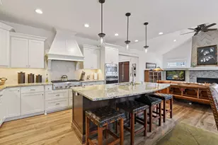 155 Wooddale Ave, Wayzata, MN 55391 - Photo 14