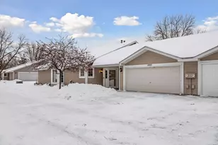 1866 Granite Ave N, Oakdale, MN 55128 - Photo 1