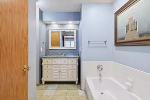 1866 Granite Ave N, Oakdale, MN 55128 - Photo 22