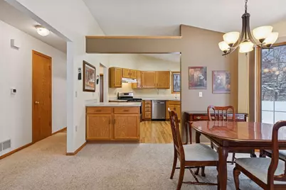 1866 Granite Avenue N, Oakdale, MN 55128 - Photo 6