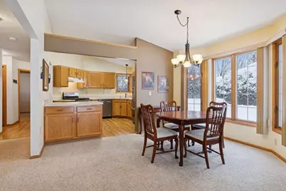 1866 Granite Avenue N, Oakdale, MN 55128 - Photo 12