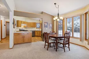 1866 Granite Ave N, Oakdale, MN 55128 - Photo 12