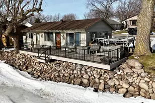 1111 W Lake Ave, Worthington, MN 56187 - Photo 2