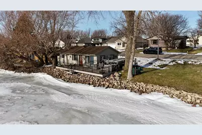 1111 W Lake Avenue, Worthington, MN 56187 - Photo 4