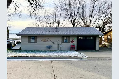 1111 W Lake Avenue, Worthington, MN 56187 - Photo 6