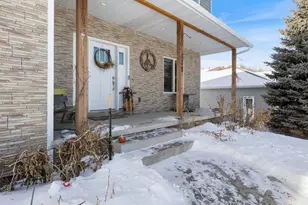 108 S Brook Way, Mankato, MN 56001 - Photo 6