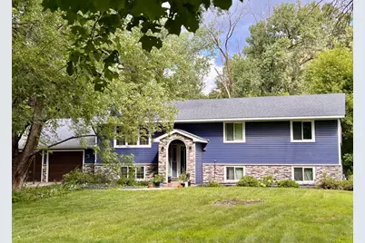 7708 Zealand Avenue N, Brooklyn Park, MN 55445 - Photo 4