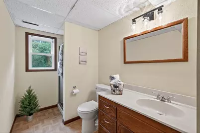 7708 Zealand Avenue N, Brooklyn Park, MN 55445 - Photo 38