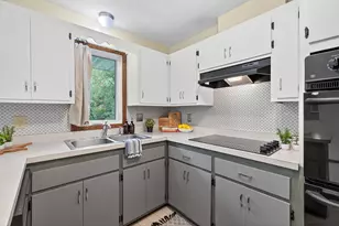 7708 Zealand Ave N, Brooklyn Park, MN 55445 - Photo 12