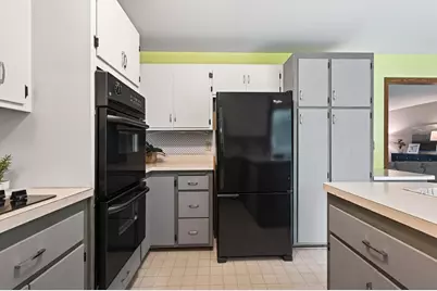 7708 Zealand Avenue N, Brooklyn Park, MN 55445 - Photo 48