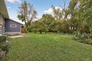 7708 Zealand Ave N, Brooklyn Park, MN 55445 - Photo 10