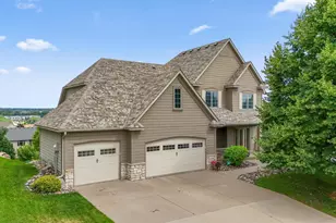 3020 Carey Heights Dr, Maplewood, MN 55109 - Photo 40