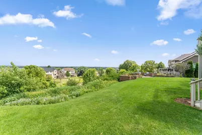 3020 Carey Heights Drive, Maplewood, MN 55109 - Photo 16