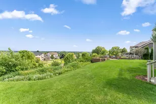 3020 Carey Heights Dr, Maplewood, MN 55109 - Photo 16