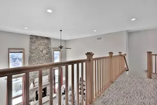 3020 Carey Heights Dr, Maplewood, MN 55109 - Photo 26