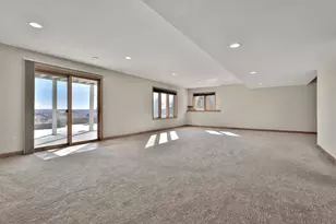 3020 Carey Heights Dr, Maplewood, MN 55109 - Photo 32