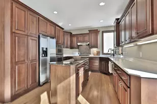 3020 Carey Heights Dr, Maplewood, MN 55109 - Photo 16