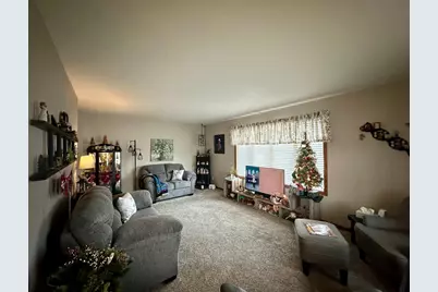 126 W Warren Street, Luverne, MN 56156 - Photo 16