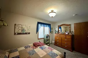 126 W Warren St, Luverne, MN 56156 - Photo 14