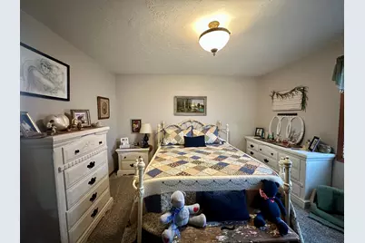 126 W Warren Street, Luverne, MN 56156 - Photo 10