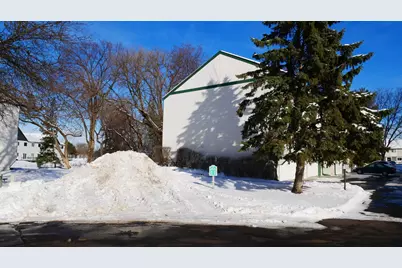 11361 Jay Street NW, Coon Rapids, MN 55433 - Photo 4