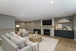 4980 Royal Oaks Circle SW, Rochester, MN 55902 - Photo 6