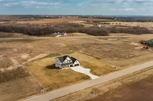 4629 Royal Oaks Circle SW, Rochester, MN 55902 - Photo 6