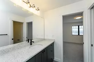 4629 Royal Oaks Circle SW, Rochester, MN 55902 - Photo 52