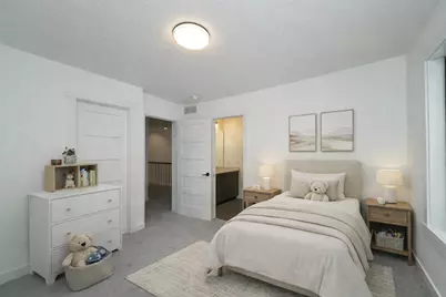 4629 Royal Oaks Circle SW, Rochester, MN 55902 - Photo 10