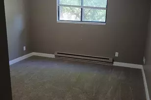 901 Country Club Dr, Marshall, MN 56258 - Photo 6