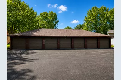 901 Country Club Drive, Marshall, MN 56258 - Photo 14