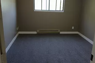 901 Country Club Dr, Marshall, MN 56258 - Photo 4