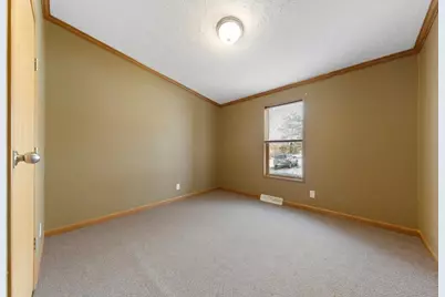 436 W Hudson Avenue W, Mankato, MN 56001 - Photo 26