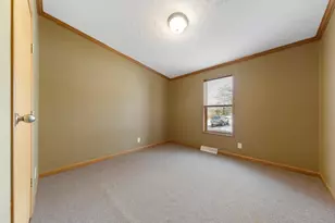 436 W Hudson Ave W, Mankato, MN 56001 - Photo 26
