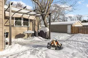 5300 Louisiana Ave N, Crystal, MN 55428 - Photo 22